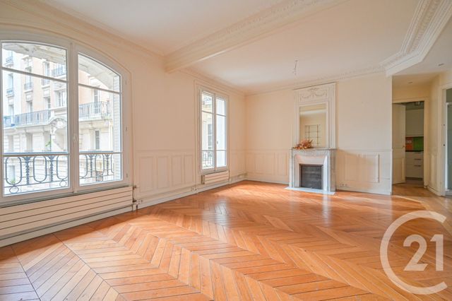 Appartement T3 à vendre - 3 pièces - 51.54 m2 - PARIS - 75013 - ILE-DE-FRANCE - Century 21 Arago - Les Gobelins